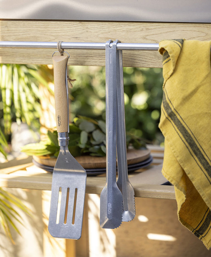 The Barbecue Set: The Perfect Way To Enjoy Gourmet Meals Outdoors!