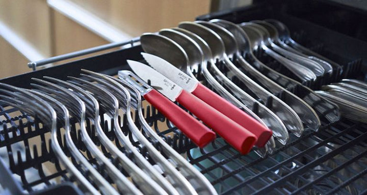 Which knives are dishwasher safe?
